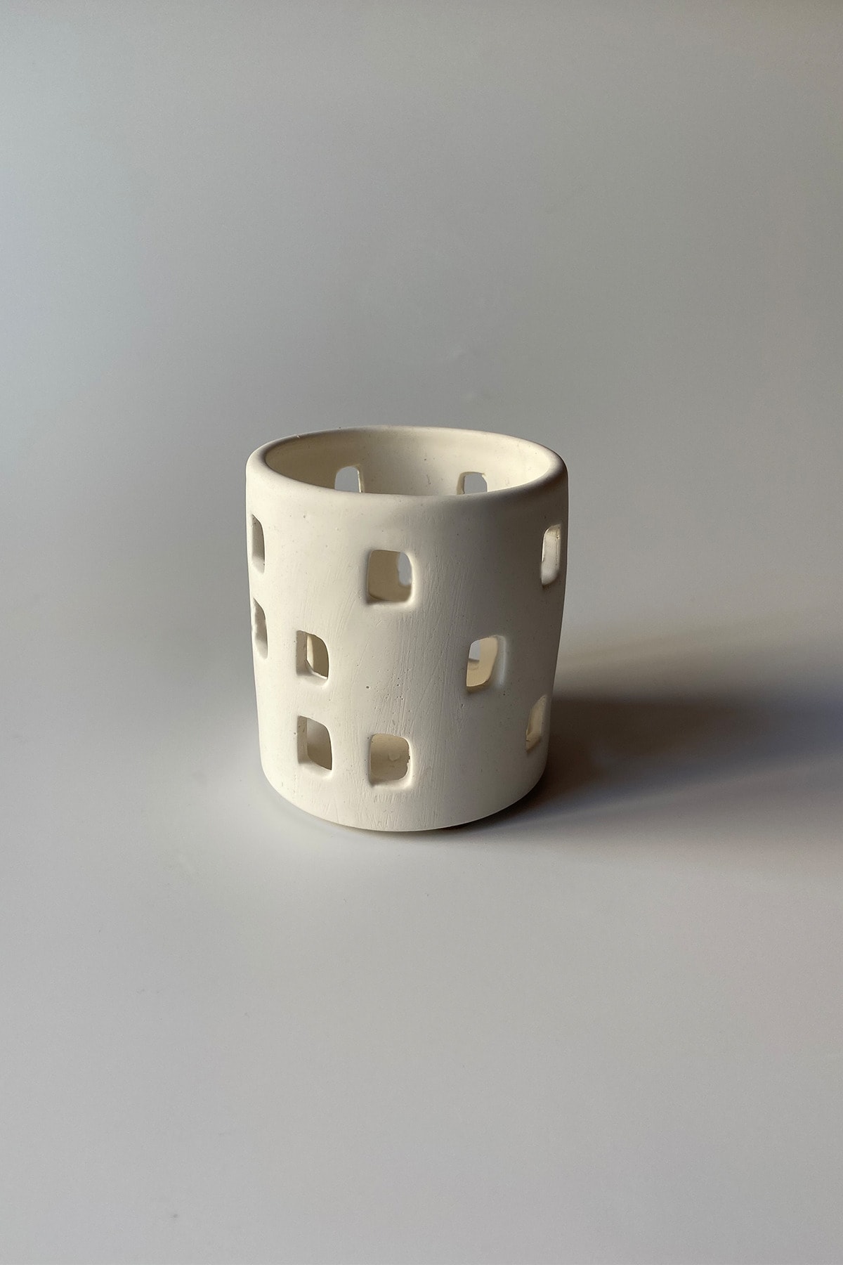 Gözenekli Tealight Mumluk Beyaz