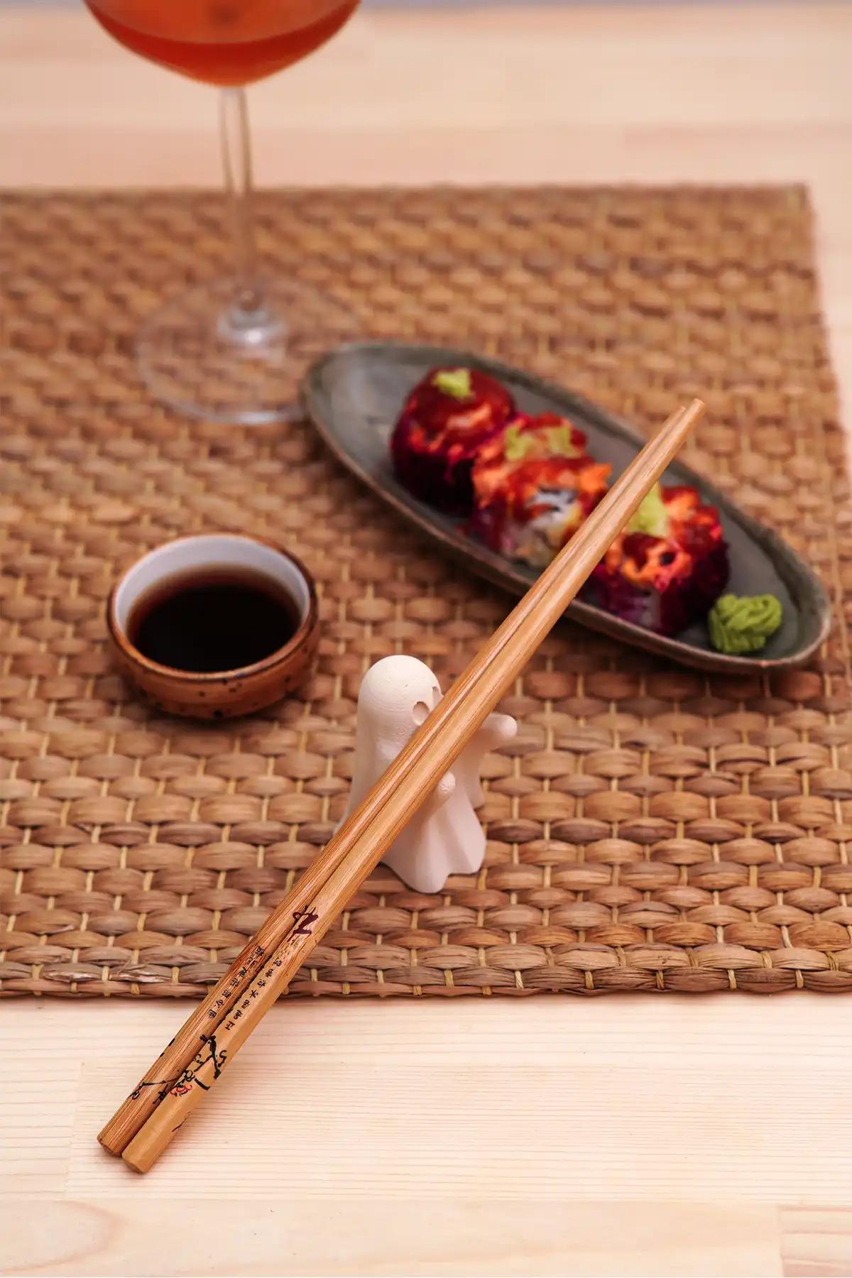 Mini Hayalet Chopstick Tutucu