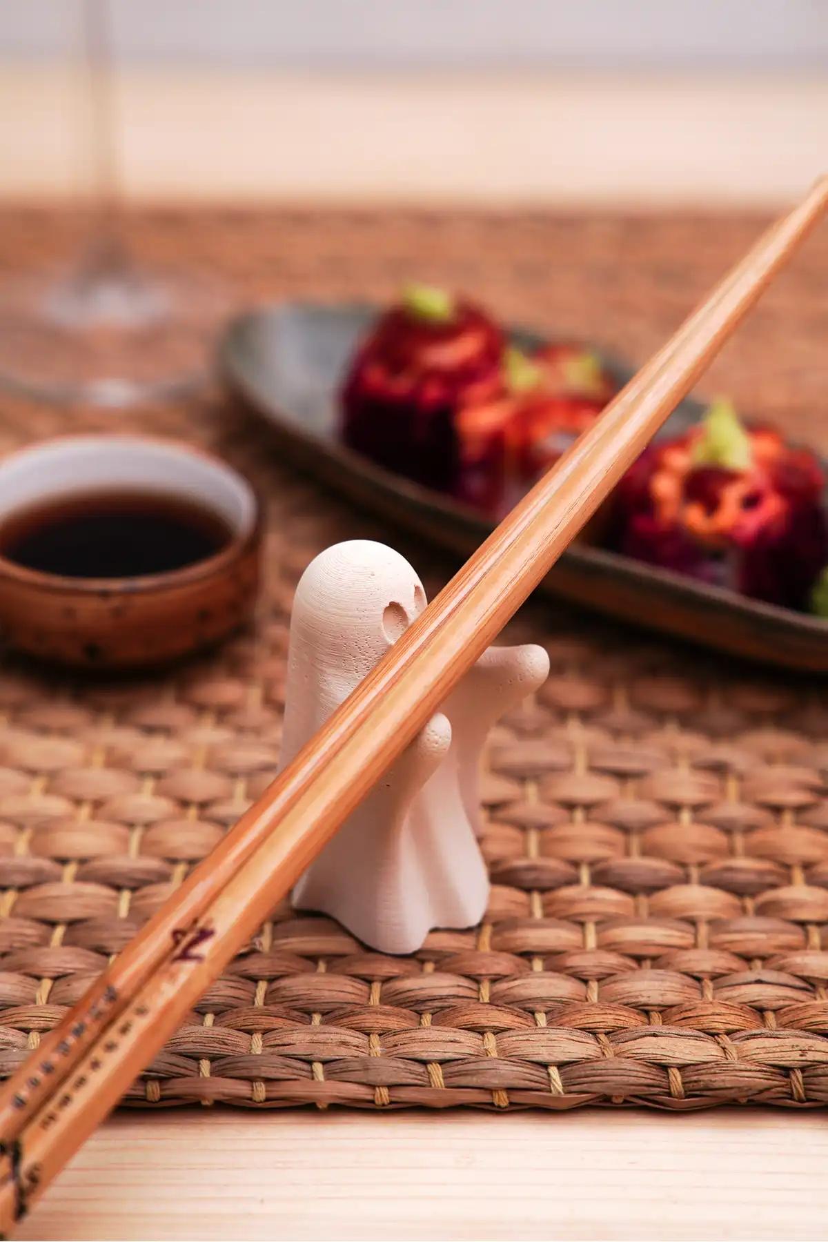 Mini Hayalet Chopstick Tutucu
