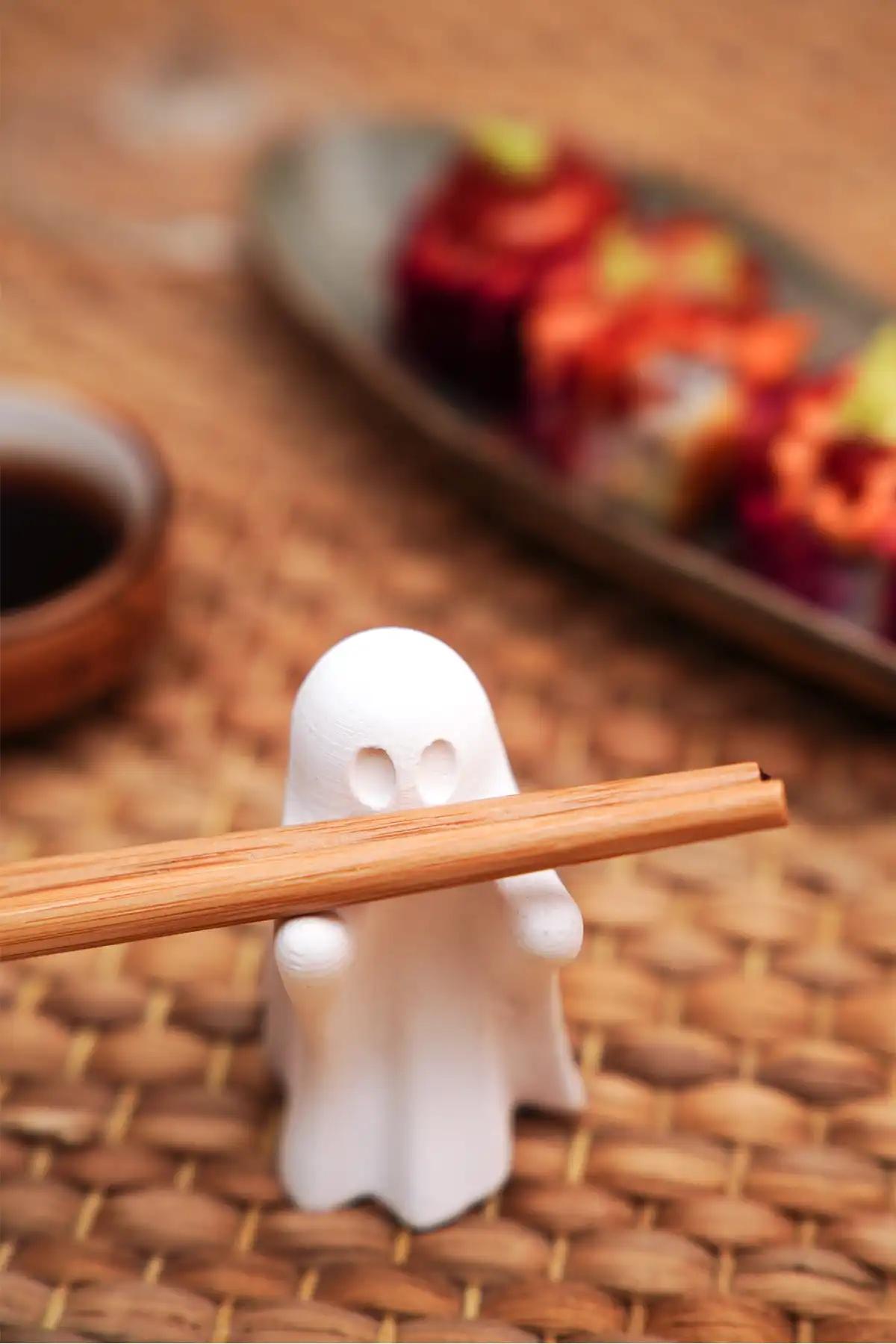 Mini Hayalet Chopstick Tutucu