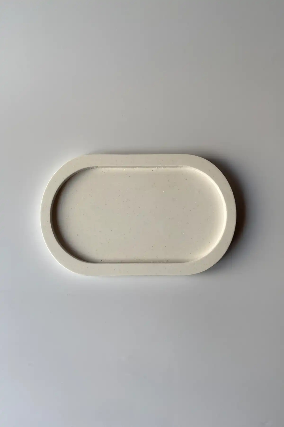 Oval Sunumluk