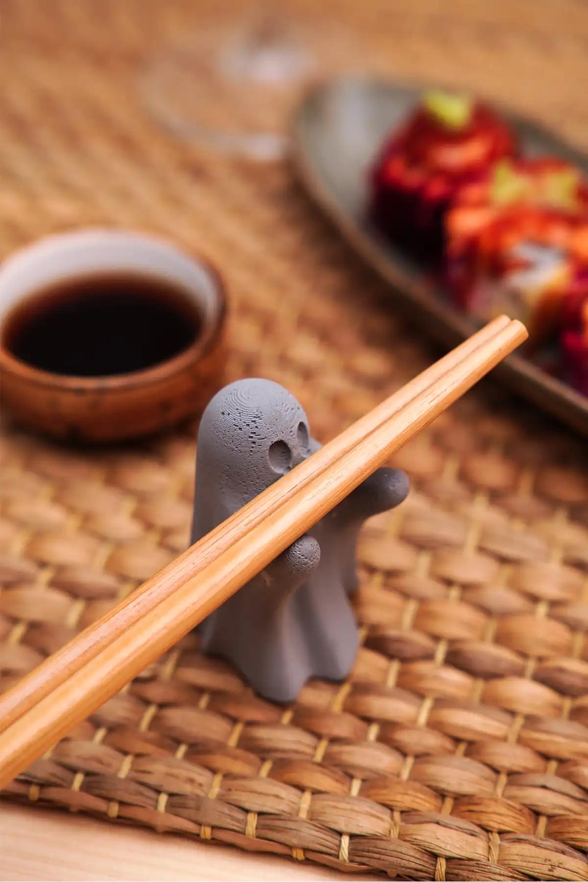 Mini Hayalet Chopstick Tutucu