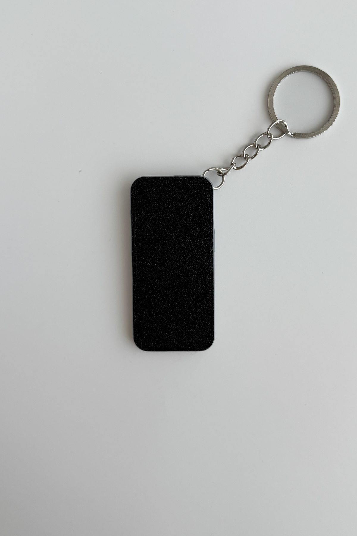 Iphone 17 Pro Max Gümüş Zincir Anahtarlık Gri