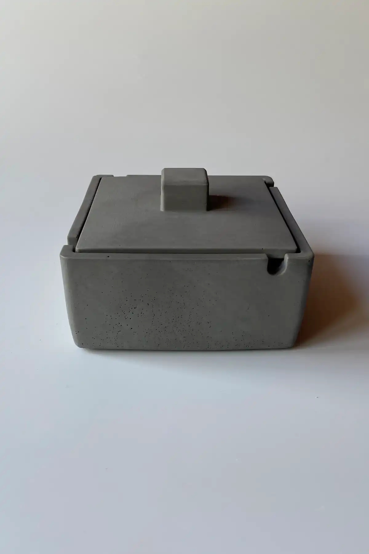 Square Kapaklı Kül Tablası