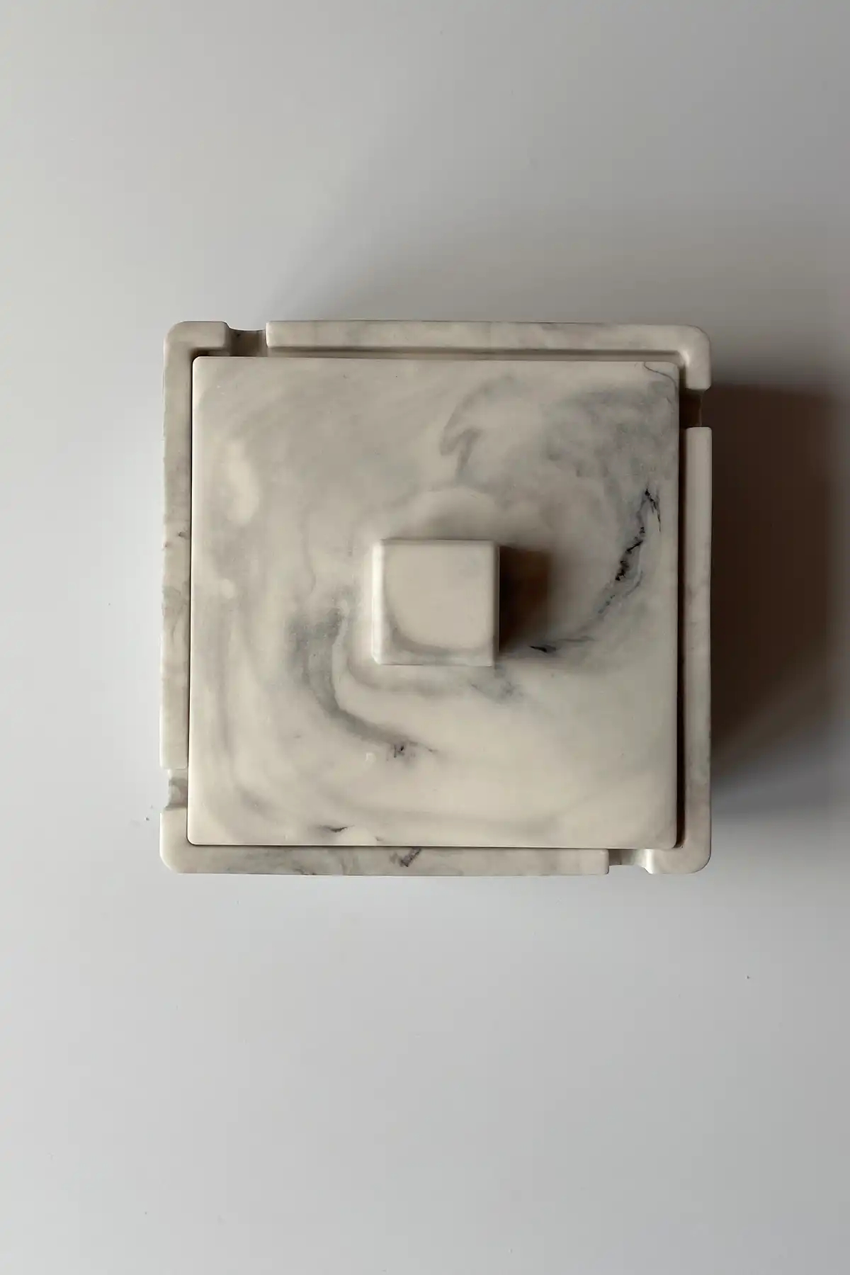 Square Kapaklı Kül Tablası