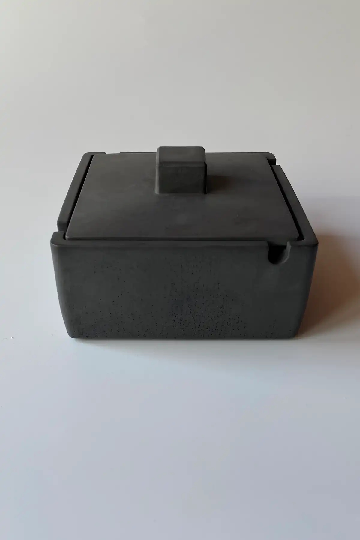 Square Kapaklı Kül Tablası