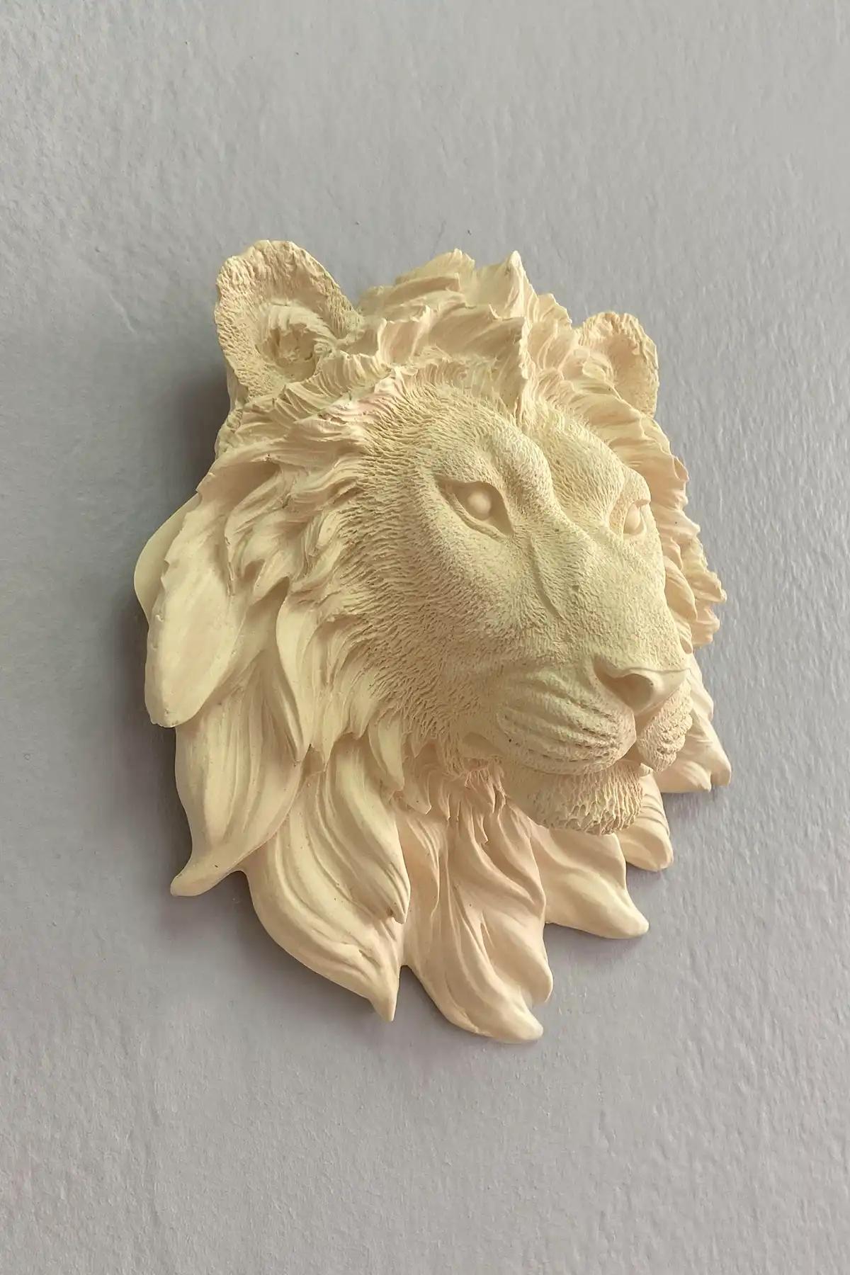 Aslan Duvar Süsü