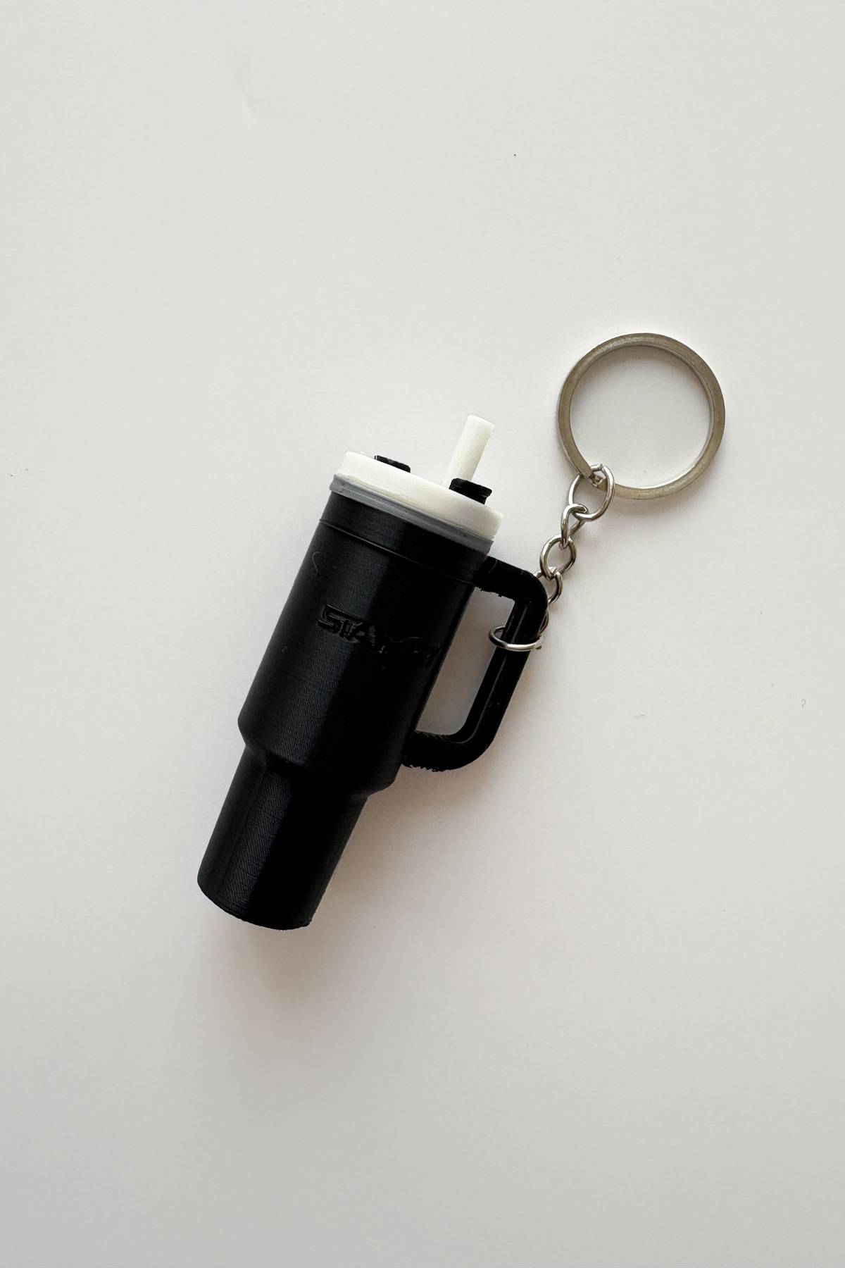 Quencher Pipetli Termos Siyah Gümüş Zincir Anahtarlık
