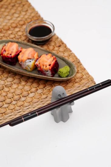 Mini Hayalet Chopstick Tutucu