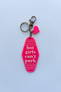 Retro "Hot Girls Can't Park" Gümüş Zincir Anahtarlık, Çanta Süsü